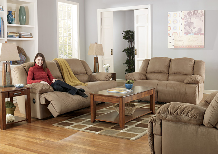 Hogan Mocha Reclining Sofa & Loveseat,Signature Design by Ashley